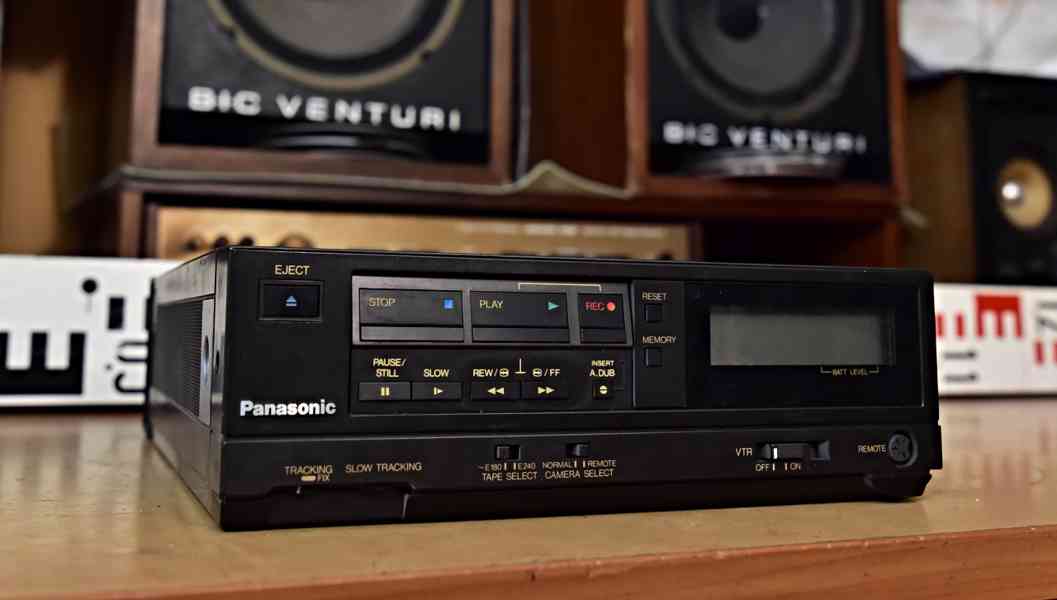 Panasonic VHS Portable Video Cassette Recorder NV-180