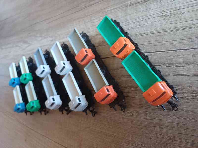 Plošinové vagony s Ifama.  TT - foto 3