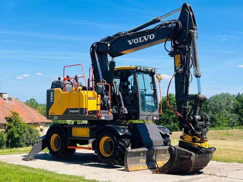 Kolové rypadlo Volvo EW160E (Možnost leasingu) - foto 6