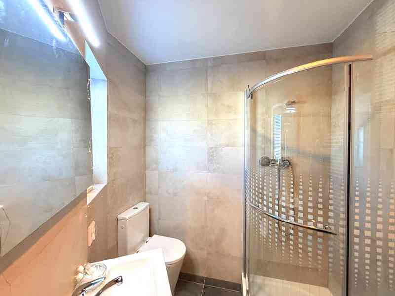 PRONÁJEM NOVOSTAVBY BYTU 2+KK S PARKOVACÍM STÁNÍM V BRNĚ - foto 10
