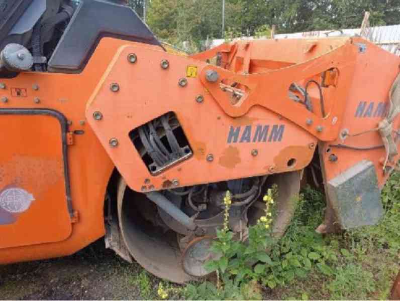 12.7t Hamm HD 90 válec vibrační tandem - foto 4