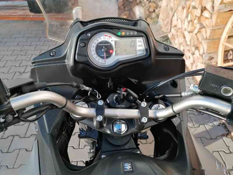 SUZUKI DL-650 V-strom XT ABS - foto 11
