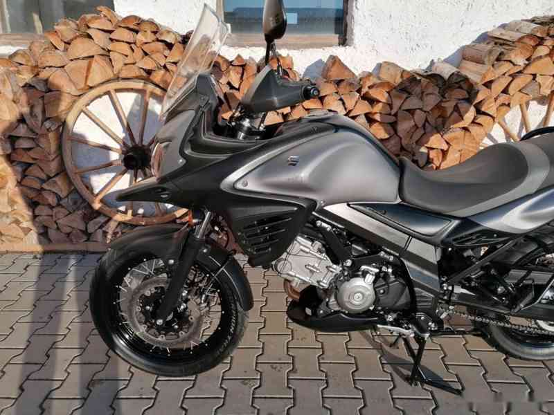 SUZUKI DL-650 V-strom XT ABS - foto 9