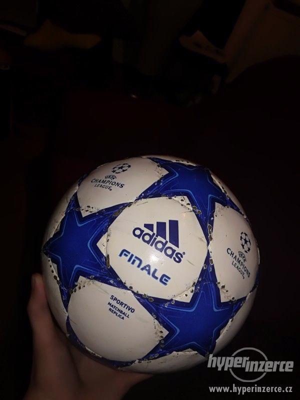 Fotbalový míč Adidas - foto 2