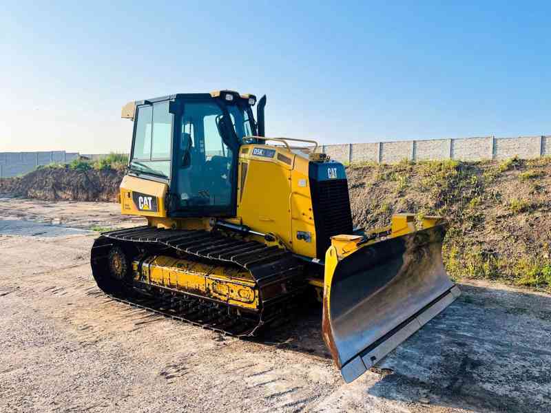 Buldozer Caterpillar D5K2LGP (Možnost leasingu) - foto 6