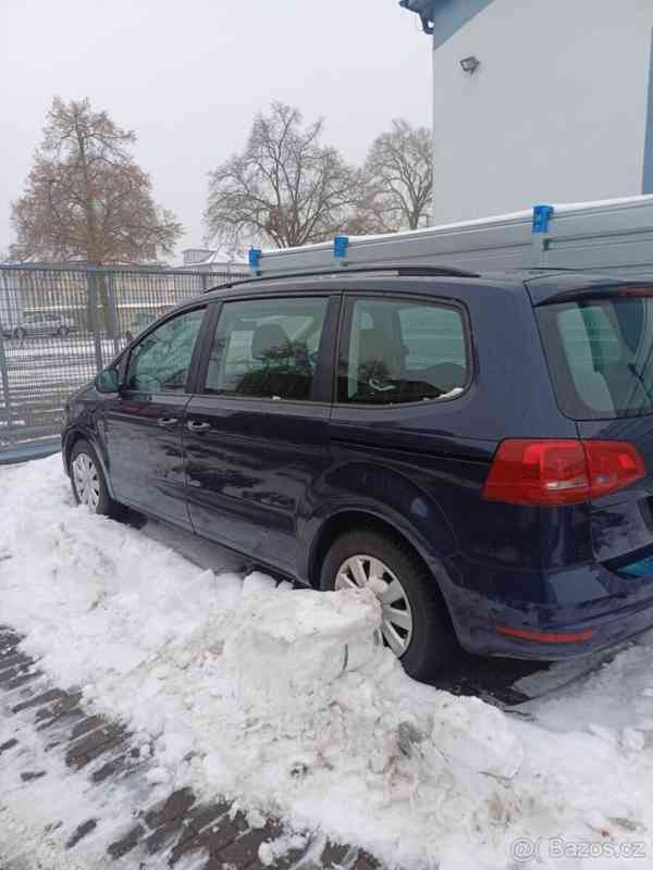 Volkswagen Sharan 2,0   7N - foto 2