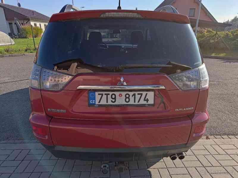 Mitsubishi Outlander 2,0   Di-D,4x4,Aut.,Kůže,7míst - foto 11