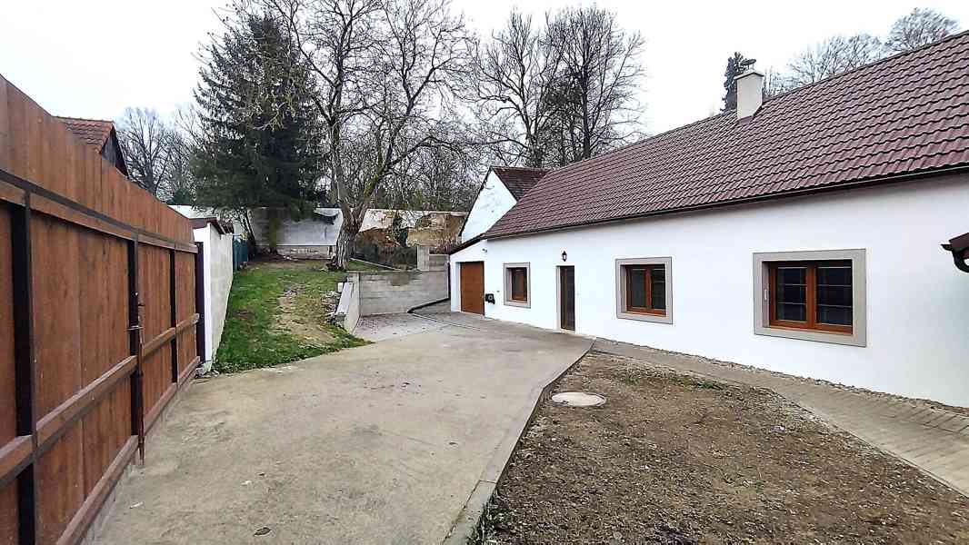Pronájem rodinného domu 3+1, garáž, pergola, dílna - Oltyně  - foto 24
