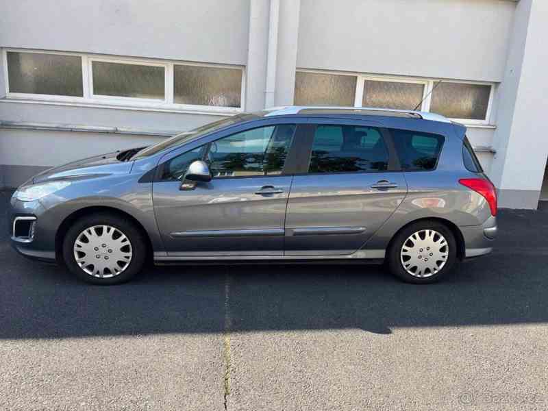 Peugeot 308 1,6 SW  16V THP 156 k Premium  115 kW 156HP 2011 - foto 16