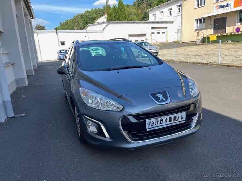 Peugeot 308 1,6 SW  16V THP 156 k Premium  115 kW 156HP 2011 - foto 2