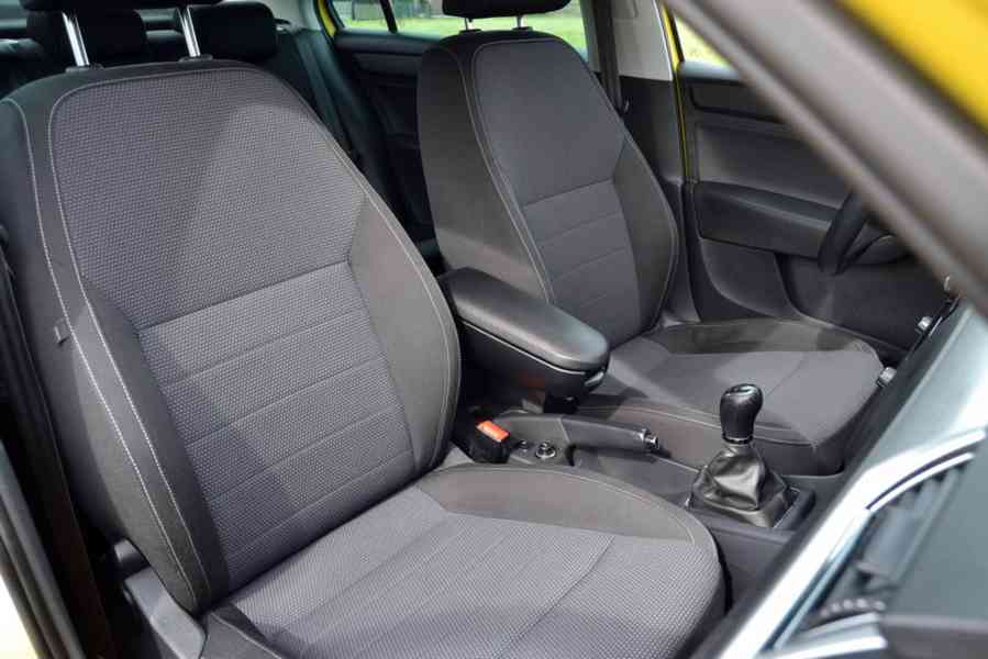 Škoda Rapid 1.2 TSI 77kW Elegance - foto 12