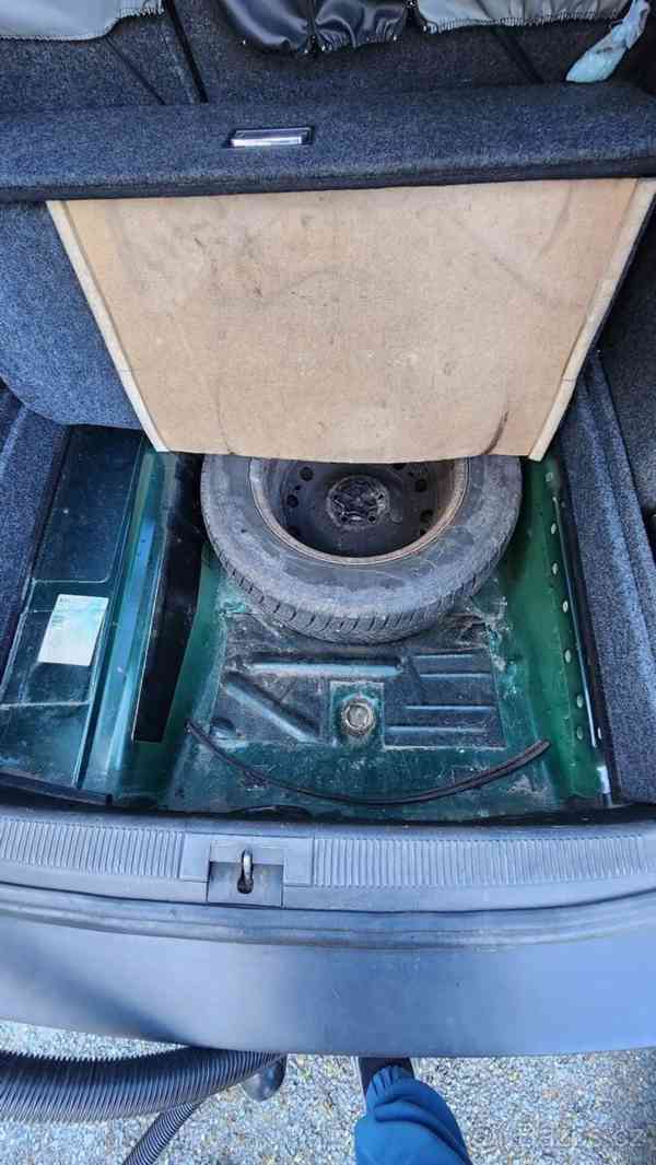 Škoda Octavia 1,9   1 Ambiente TDI - foto 16