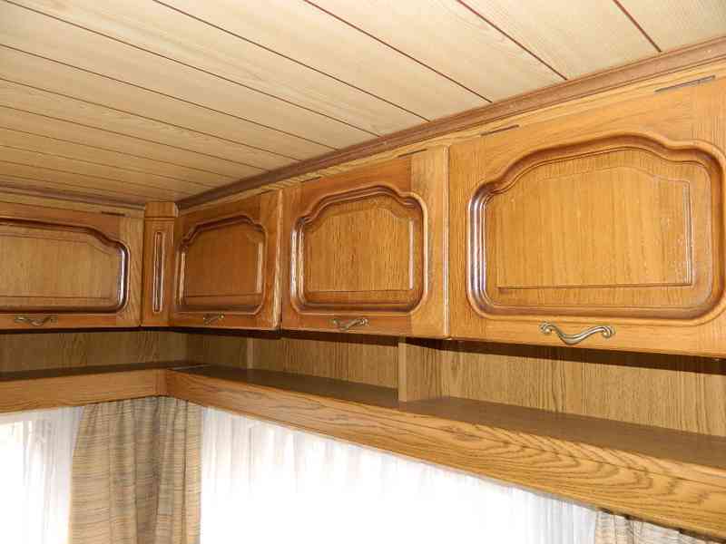 Karavan Burstner - foto 11