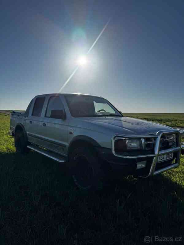 Ford Ranger 2,5   TD 80 KW 4x4 - foto 9