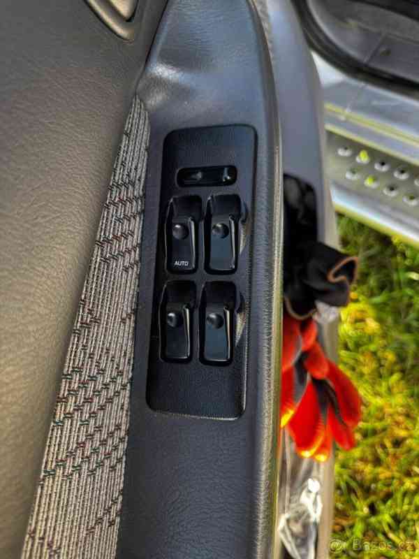 Ford Ranger 2,5   TD 80 KW 4x4 - foto 16