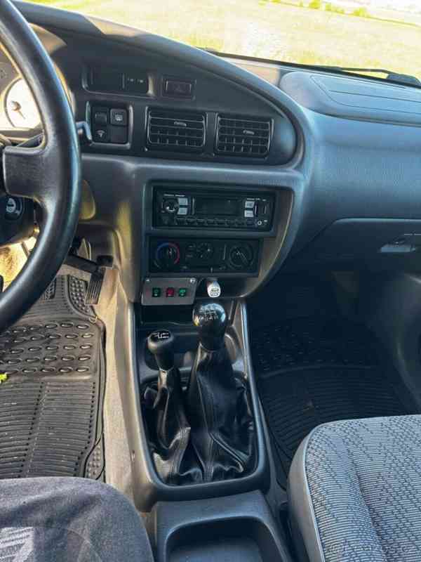 Ford Ranger 2,5   TD 80 KW 4x4 - foto 12
