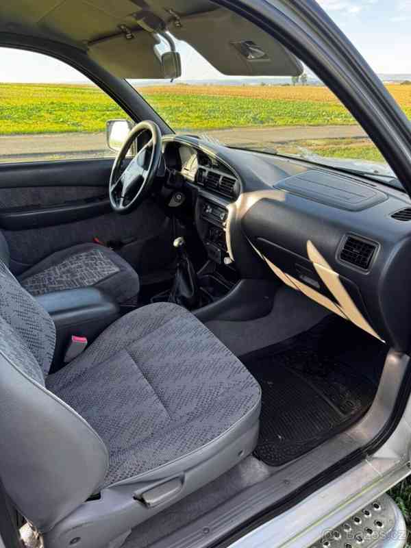 Ford Ranger 2,5   TD 80 KW 4x4 - foto 13