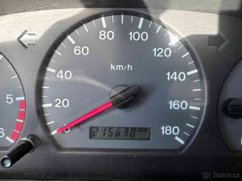 Ford Ranger 2,5   TD 80 KW 4x4 - foto 3