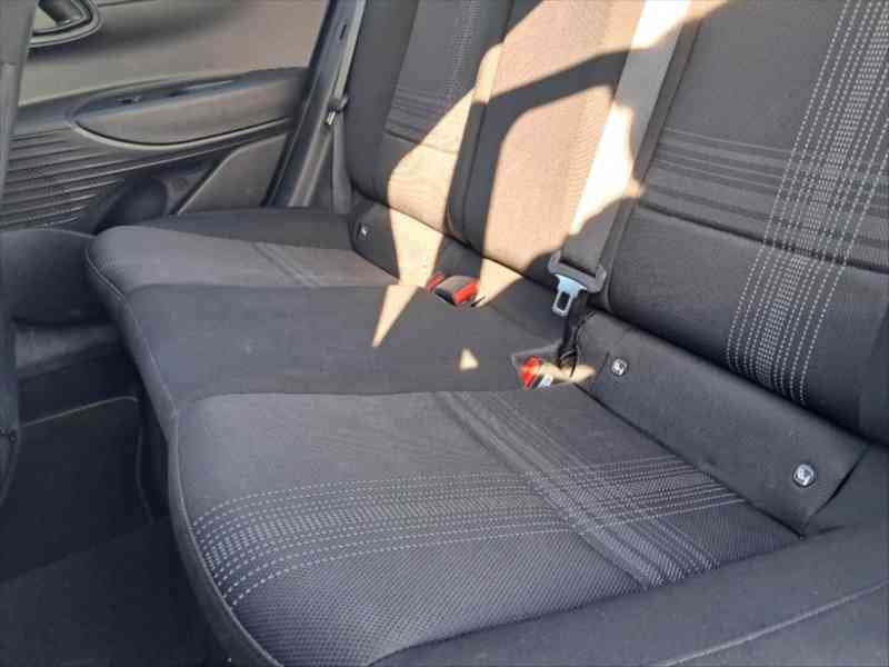 Hyundai i20 1,2   DPI 62 kW COMFORT CLUB - foto 13