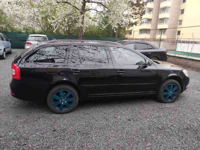 Škoda Octavia 2,0 - foto 2