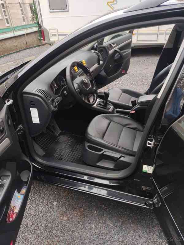 Škoda Octavia 2,0 - foto 4
