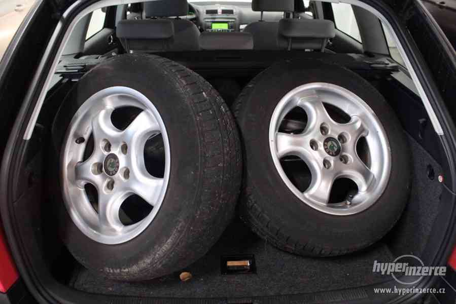 Škoda Octavia II 1.9 TDI kombi letní+zimní Alu - foto 23