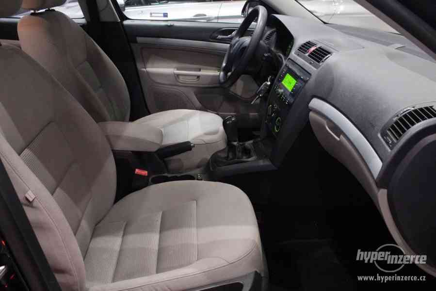 Škoda Octavia II 1.9 TDI kombi letní+zimní Alu - foto 26