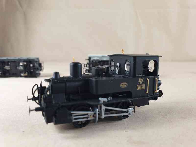 H0 Roco 61458 Kaiserzeit, souprava parní lokomotivy a vagónu - foto 3