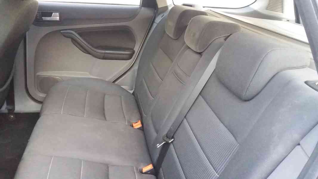 Ford Focus combi, 2.0 TDCI, 100kW, automat - foto 4