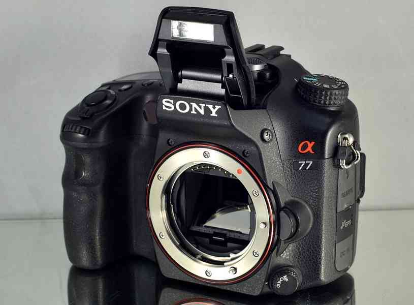 Sony SLT- A77 DSLR*24,3MPix*Full HDV*GPS 32600 Exp - foto 3