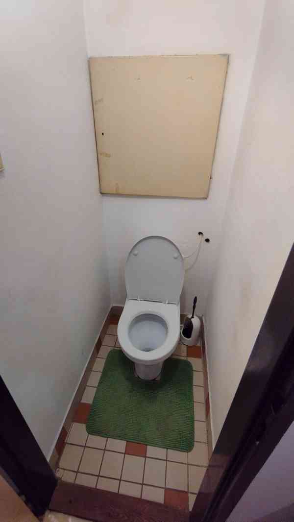 Pronájem garsonky - foto 6