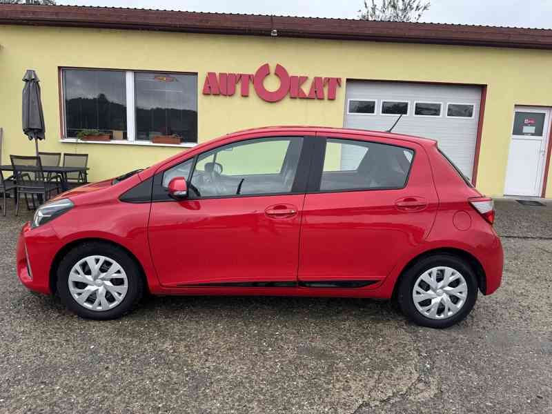 Toyota Yaris 1.0 VVTi 72PS/Kamera/1Maj - foto 6