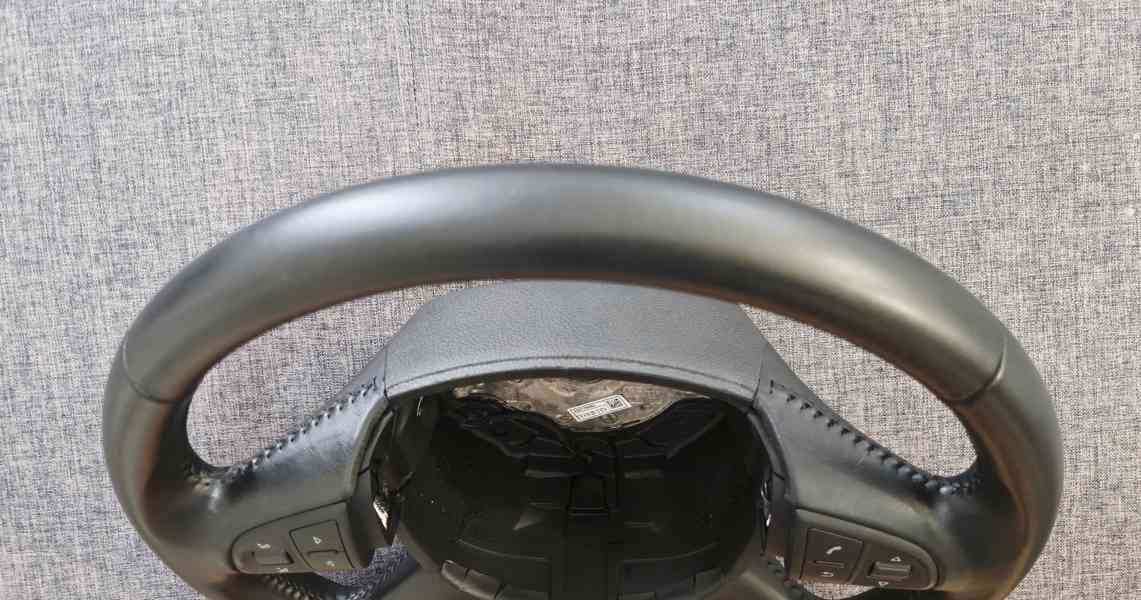 Multifunkční volant Octavia II, Fabia II, Superb II, Yeti - foto 2