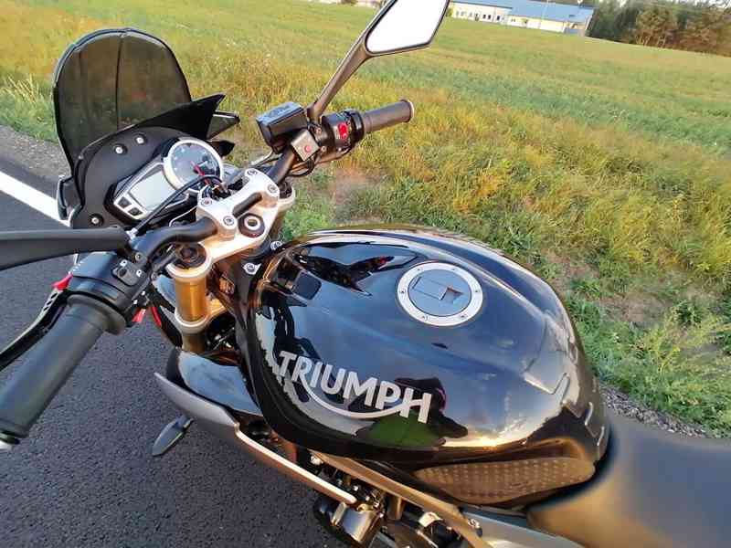 Triumph Street Triple 675 - foto 6