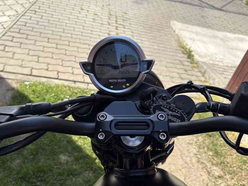Moto Guzzi V7 850 Stone - foto 5