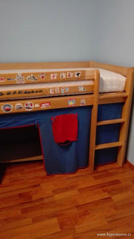 Prodám dětskou postel se skluzavkou - foto 1