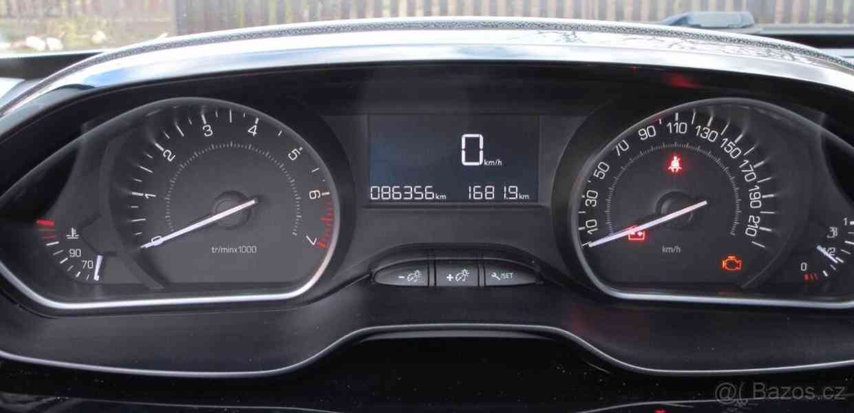 Peugeot 208 1,2   Pure Tech - foto 3