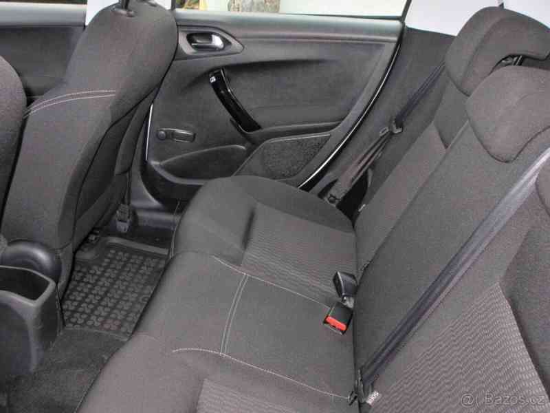 Peugeot 208 1,2   Pure Tech - foto 7
