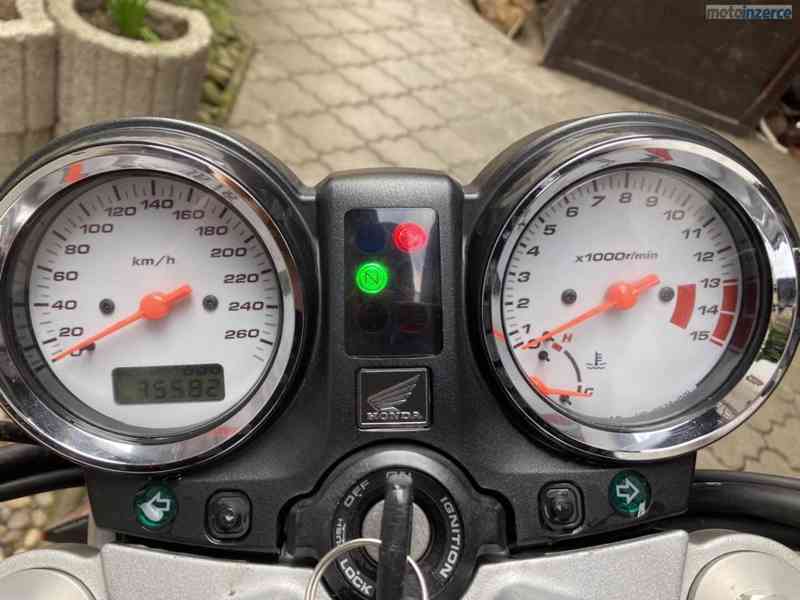 Honda CB 600F Hornet 25 KW V TP - foto 6
