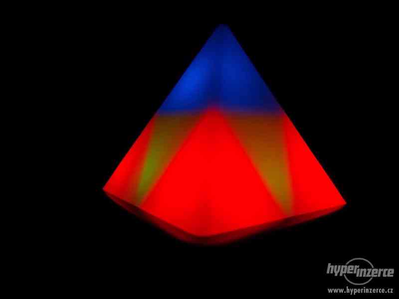 orientační osvětlení - pyramida. 1+ 1 zdarma,doprava zdarma - foto 1