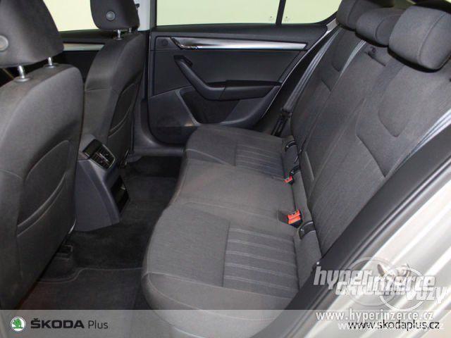 Škoda Octavia 2.0, nafta, automat, rok 2018, navigace - foto 2
