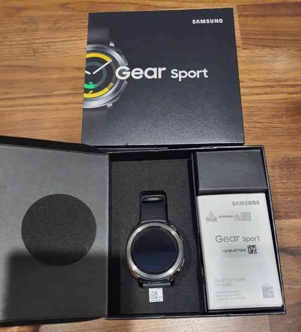 Sportovní hodinky Samsung Gear Sport SM-R600  - foto 1