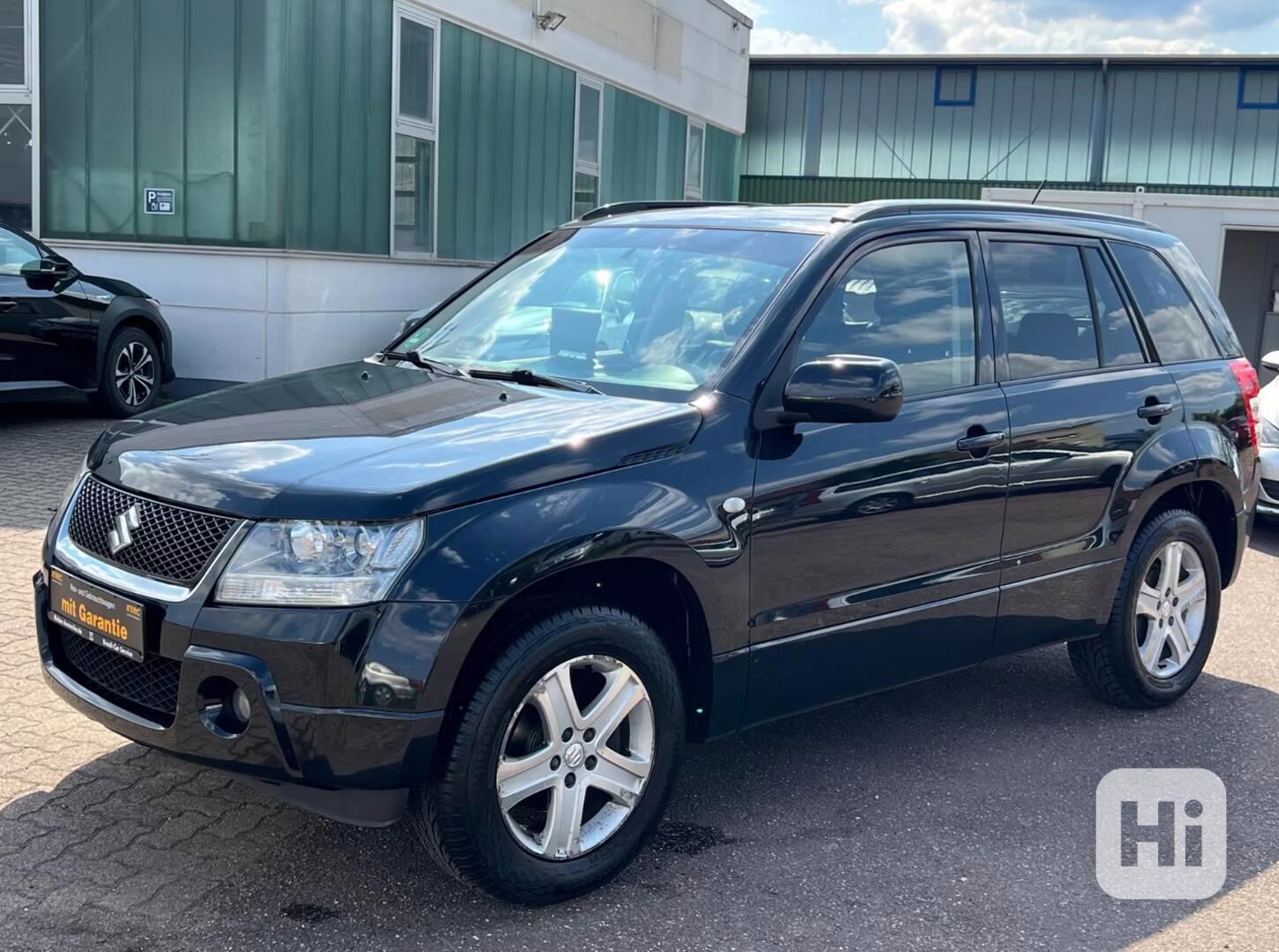 Suzuki Grand Vitara 2.0i Club benzín 103kw - foto 1