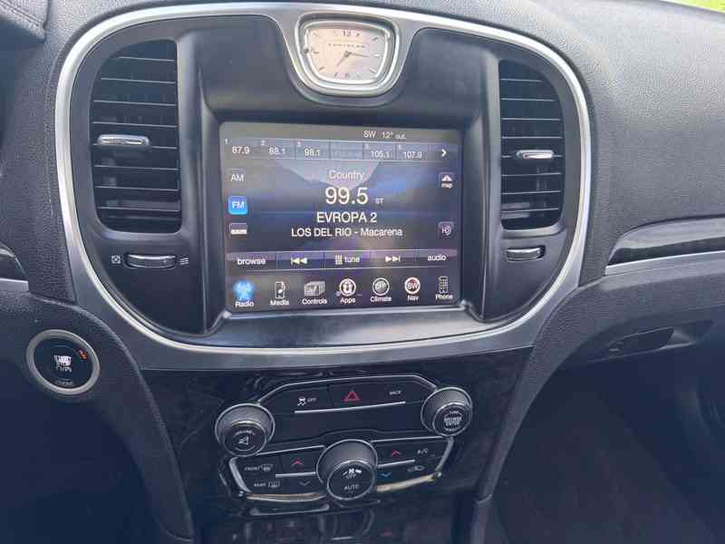 Chrysler 300 C 3.6 V6 4x4 AWD Panorama 2016 - foto 16