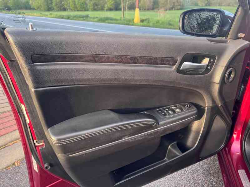 Chrysler 300 C 3.6 V6 4x4 AWD Panorama 2016 - foto 14
