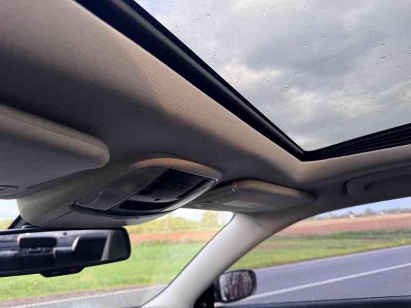 Chrysler 300 C 3.6 V6 4x4 AWD Panorama 2016 - foto 19