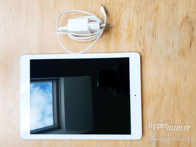 Apple iPad 2018 32GB WiFi MR7G2FD/A stříbrný - foto 2
