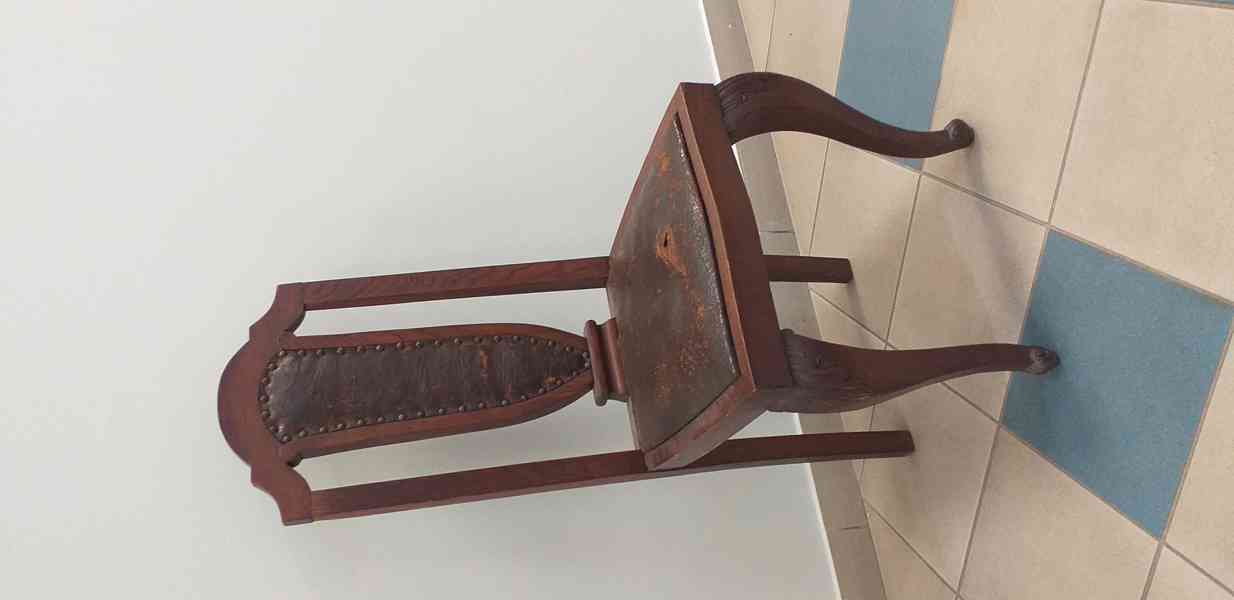 Starožitná židle kožená