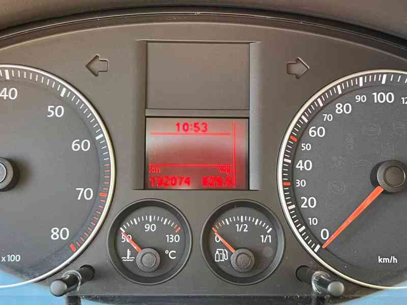 VW Caddy 2,0 MPI CNG + benzín - TOP STAV A VÝBAVA - foto 13