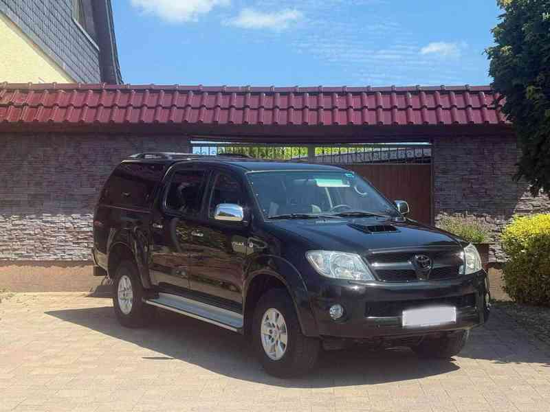 Toyota Hilux 3,0D4D Aut. Sol 4x4 126kw - foto 10